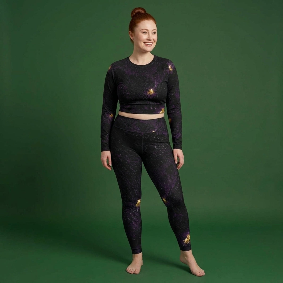 Model wearing the Sorbet Black Delight Viola set – yoga leggings and long sleeve crop top