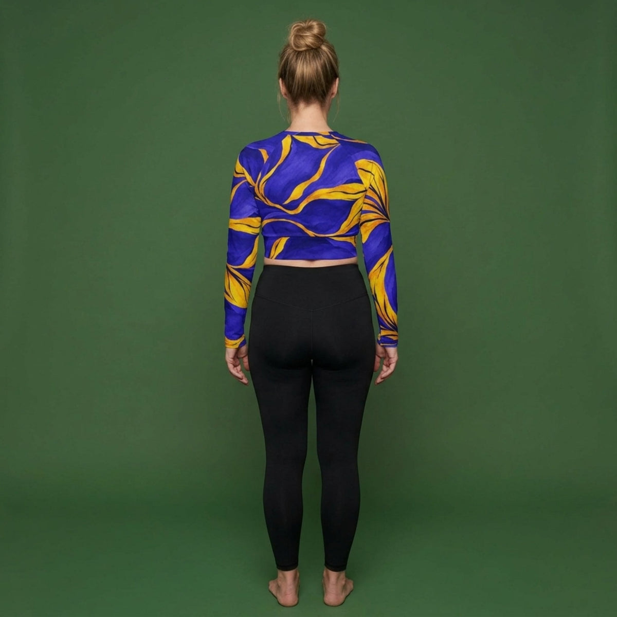 Sorbet Morpho Viola Long Sleeve Crop Top – abstract print from the real flower, image 6