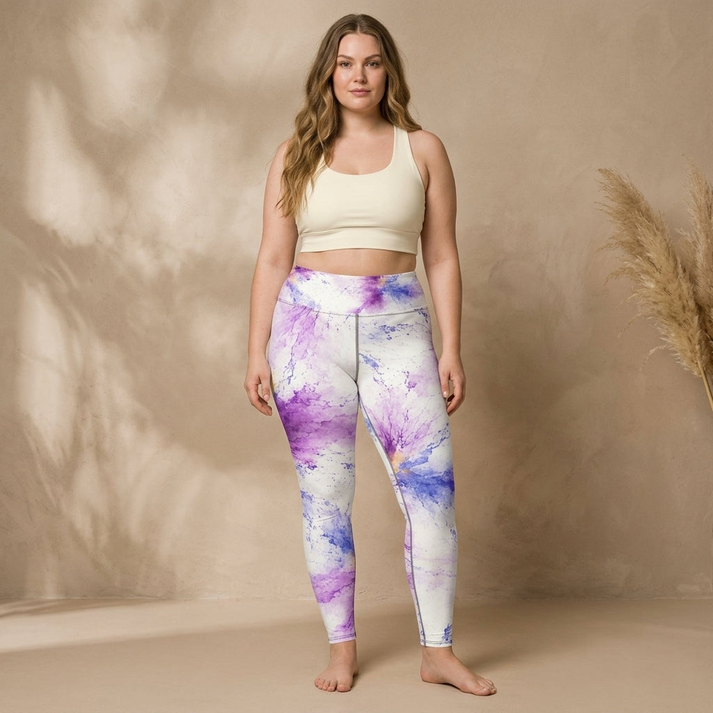 Model wearing Sorbet Pink Halo leggings.