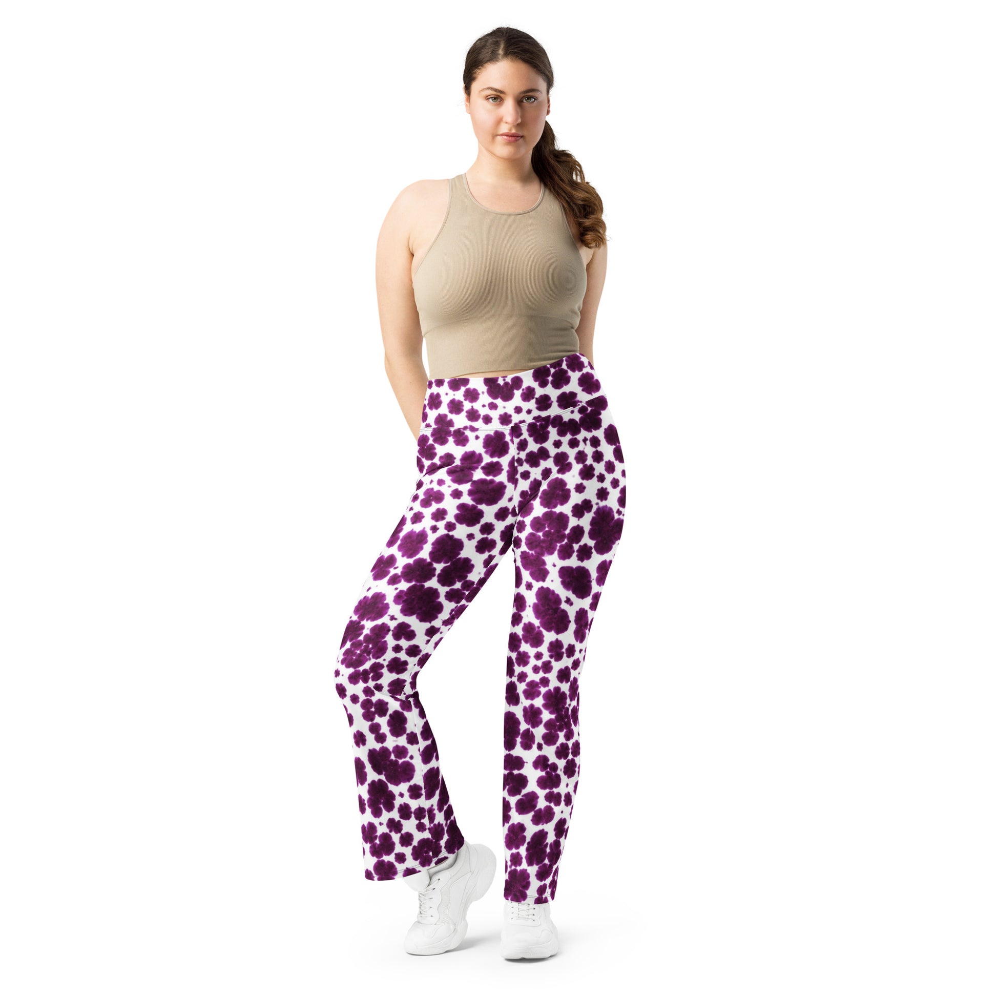 Lioulin Wild Cat Flare Leggings - front detail
