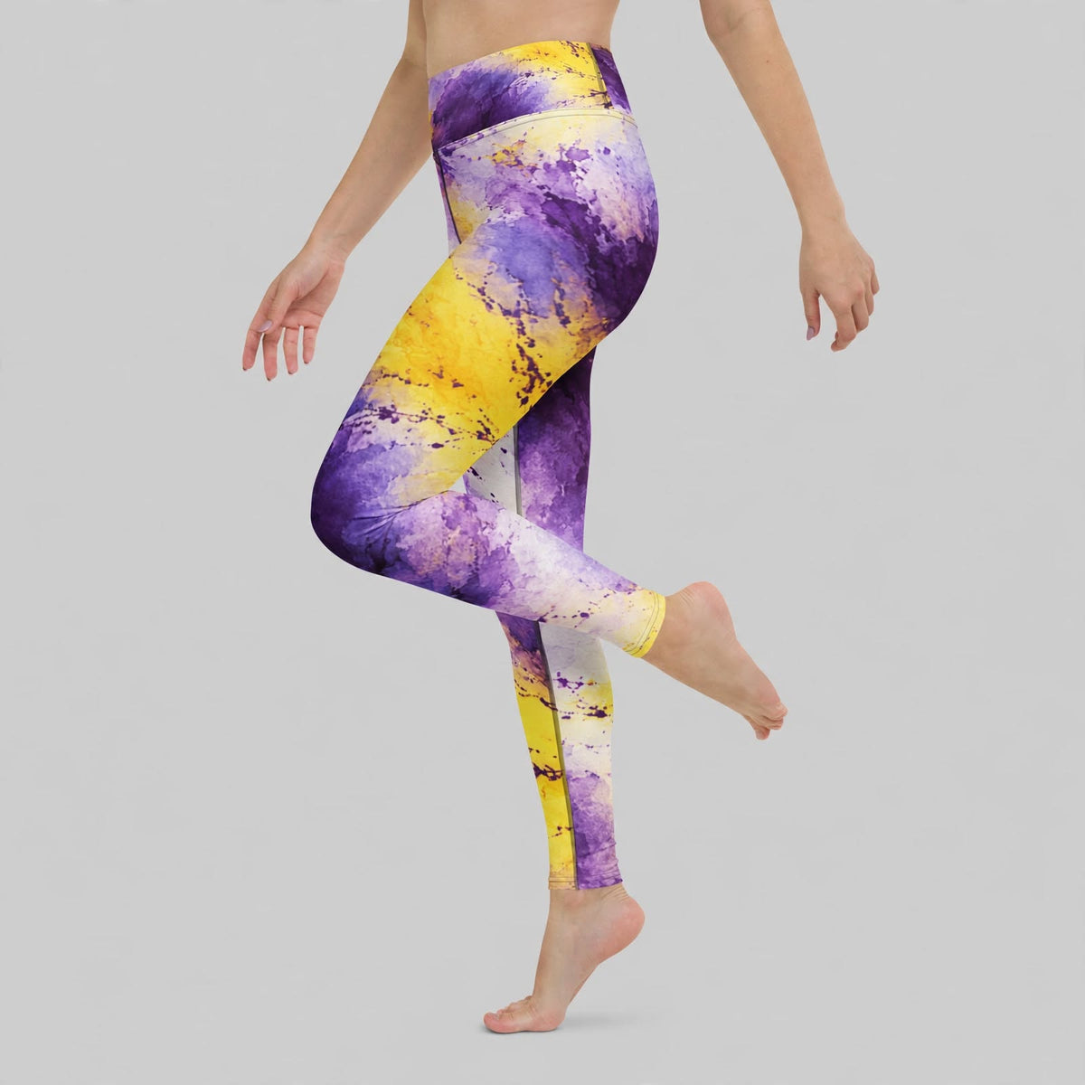Woman wearing Sorbet Midnight Glow Viola print yoga leggings